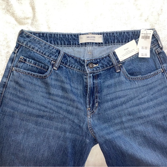Brand New Low Rise Baggy Hollister Jeans - Picture 2 of 4